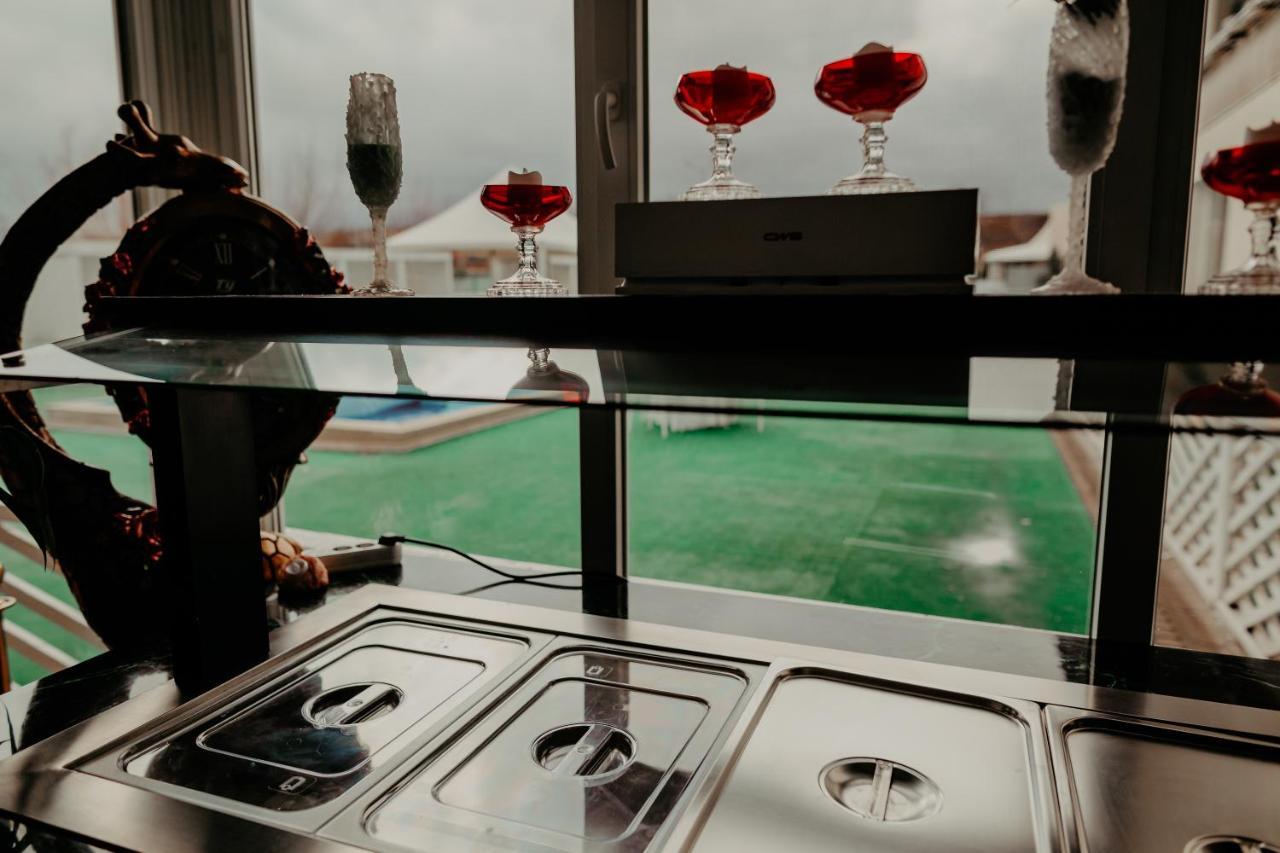 Juliana Platinum Brad Hotel Ngoại thất bức ảnh